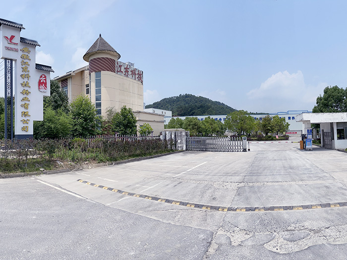 大門全景